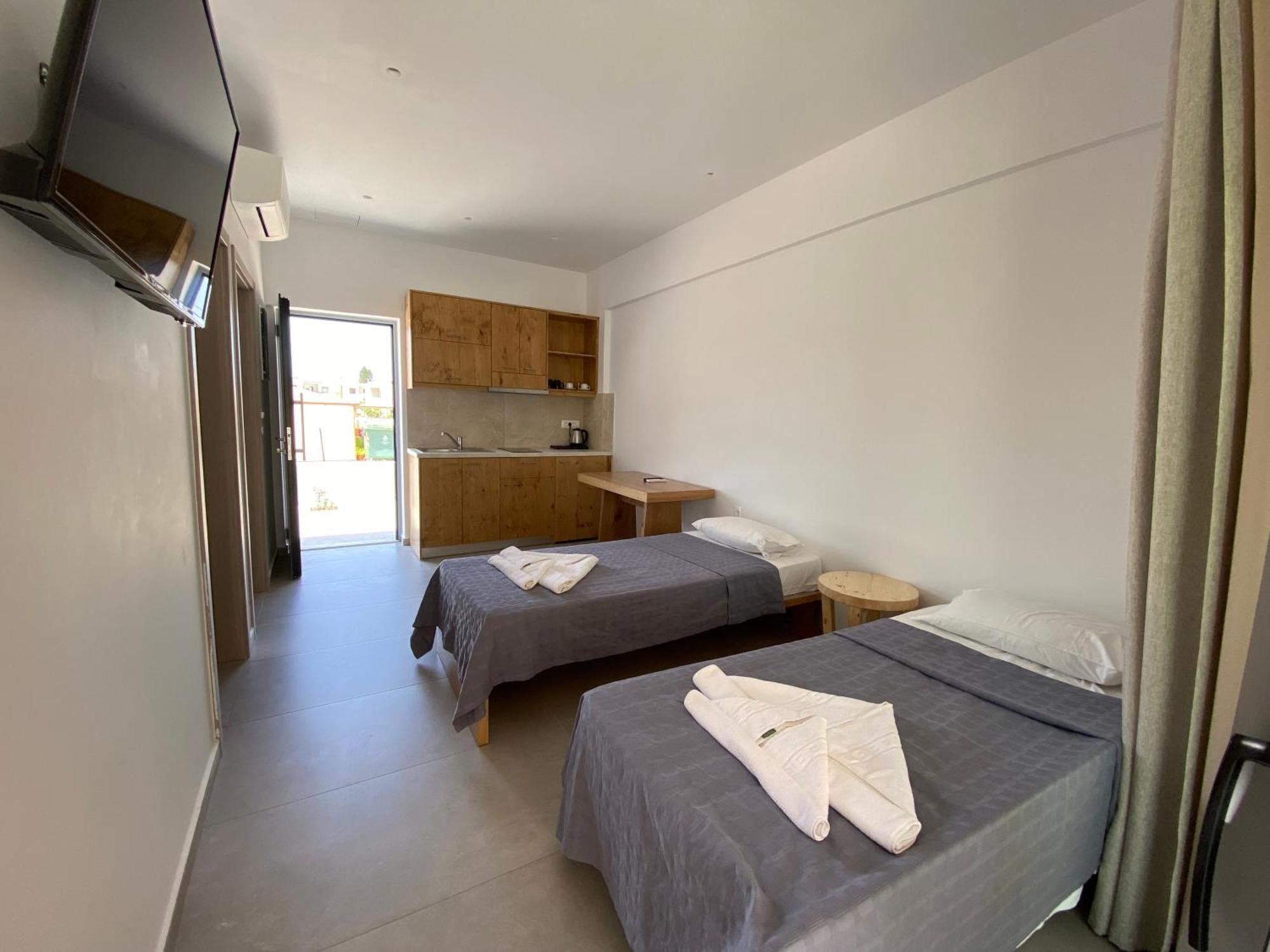 Blue Aegean Hotel & Suites Gouves Eksteriør billede