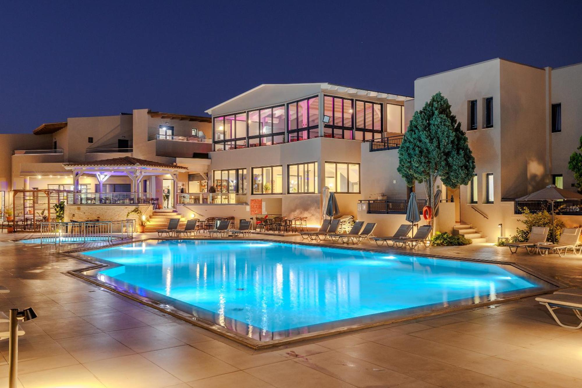 Blue Aegean Hotel & Suites Gouves Eksteriør billede