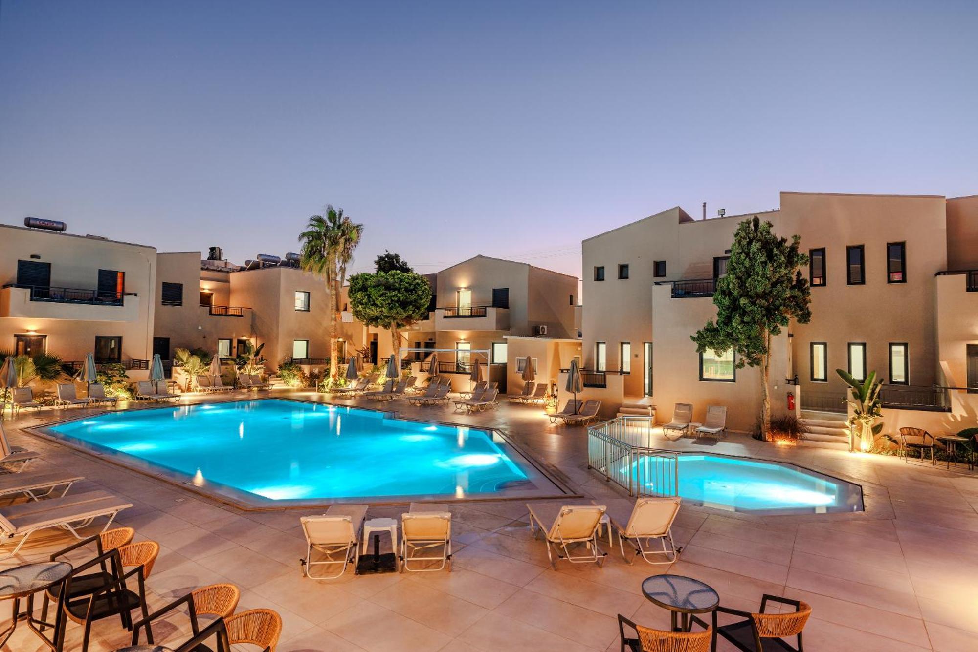 Blue Aegean Hotel & Suites Gouves Eksteriør billede