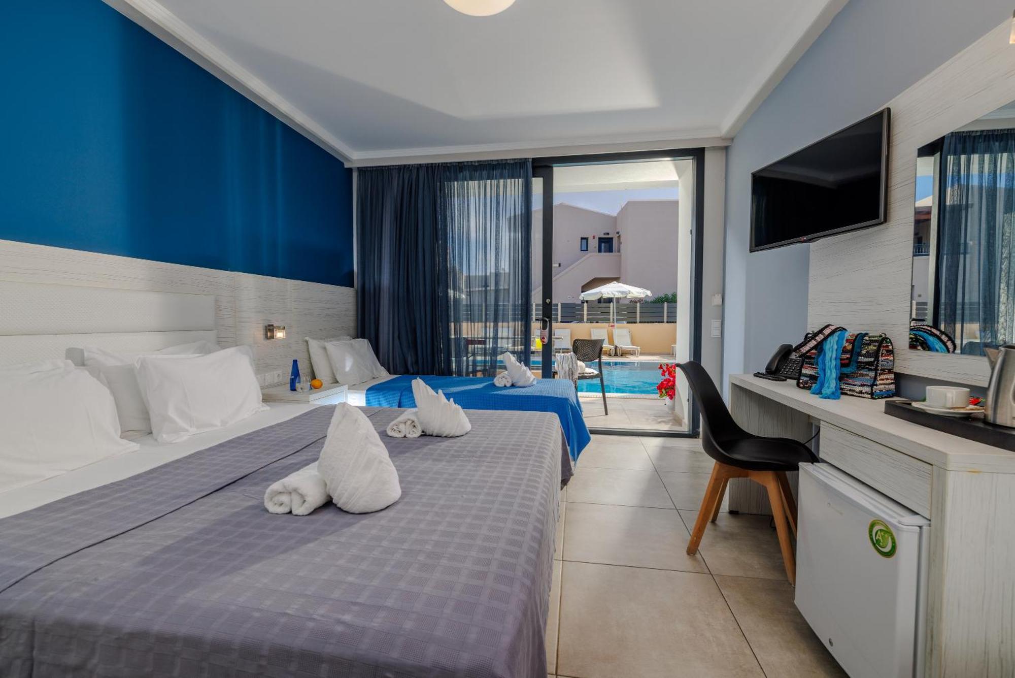 Blue Aegean Hotel & Suites Gouves Eksteriør billede